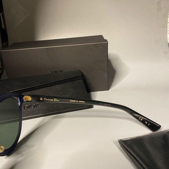 DIOR Sunglasses - Picture 12 of 13